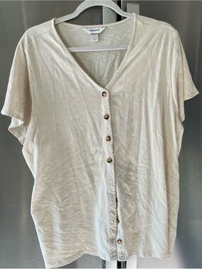 CJ Banks Cream Button-Front V-Neck Women’s Top Baseball Jersey